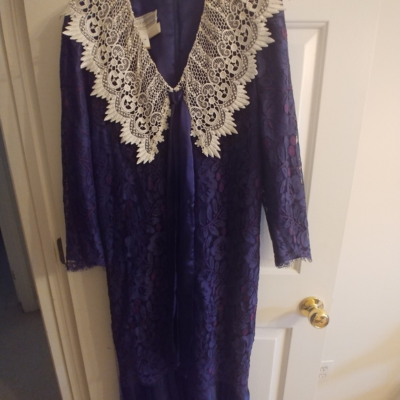 Jessica McClintock Dresses & Skirts - Jessica McClintock Vintage Navy Laced Collar Dress